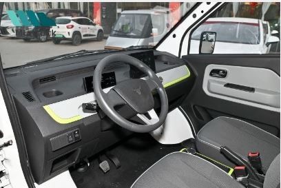 Saf elektrikli van Neomor D05 elektrik mikro kartı, kentsel lojistik dağıtım, çit ve van versio alanına odaklanıyor