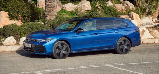 Çok yönlü VW Yeni Volkswagen Passat PHEV 2024 268 bhp ve 400Nmof tork ile,7.4s Hızlandırma