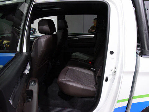 JAC T9 HUNTER EV, çift elektrikli motorlu motorlu tren ve 500 km'den fazla CLTC menzili ile tüm elektrikli pikap