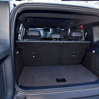 Yeni Elektrikli Dört Tekerlek Sürücü PHEV Byd Formula Leopard 5 505 KW'lık maksimum güç çıkışı ve 760 N · m'lik maksimum tork ile.