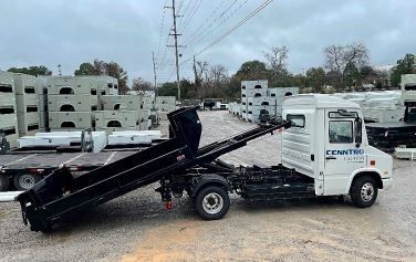 Farklı talepler için ideal PURE kamyonu ve 84 mil menzili ile son mil lojistik ve mesleki hizmetleri çözün.