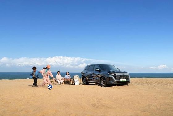 Yeni PHEV SERES Yüksek Performanslı Orta Boyutlu 7 Koltuklu Hibrit SUV SERES LANDIAN E5