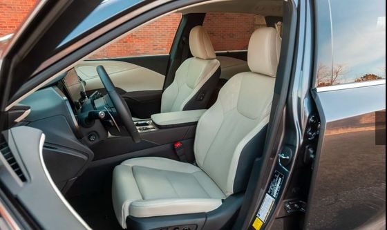 Lüks Crossover SUV 2024 Lexus RX 450h+ PHEV 37 Millik Elektrikli Menzilli