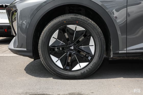 2024 Yeni Changan Auto Changan Deepal S7 Shenlan Yeni SUV Çin Elektrikli Arabalar Yeni Enerji Aracı CLTC 121km