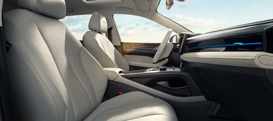 NEDC501Km Sürüş menzili Roewe Ei5 MPV Saf Elektrikli Araçlar En yüksek hız 185km/h 8.3sec 0-100km/h Hızlandırma