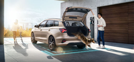 NEDC501Km Sürüş menzili Roewe Ei5 MPV Saf Elektrikli Araçlar En yüksek hız 185km/h 8.3sec 0-100km/h Hızlandırma