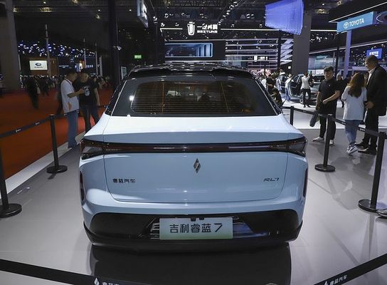 2024 Livan 7 Geely Ruilan 7 EV Otomobil LHD stok pil 450km ev arabalar yeni enerji araçları otomobil saf elektrikli