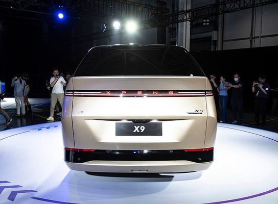 Cümle Elektrikli Araba Kullanılmış Yeni Arabalar XPENG X9 2024 Büyük Mpv 4dw 5 kapılı 7 koltuklu Xiaopeng X9 Büyük Suv Enerji Aracı