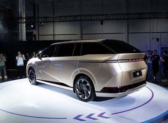 Cümle Elektrikli Araba Kullanılmış Yeni Arabalar XPENG X9 2024 Büyük Mpv 4dw 5 kapılı 7 koltuklu Xiaopeng X9 Büyük Suv Enerji Aracı