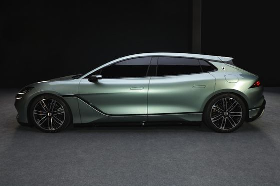 2024 Popüler Yeni Enerji Araçları Denza Z9 GT 700km Uzun Menzilli Ev Arabaları