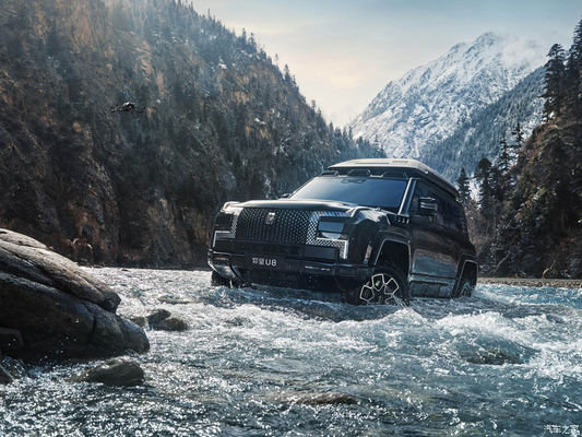 Ön Satış 2024 Pekin Otomobil Fuarı BYD Yangwang U8 2024 Lüks Off Road Araç 1197hp 4Motor 4wd Elektrikli Araba Byd U8 Hibrit