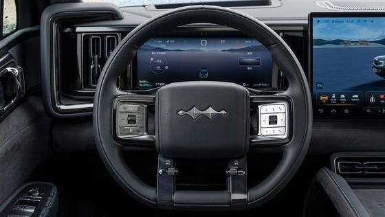 En Yeni Başlatılan BYD Leopard FANGCHENGBAO 5 2024 PHEV Elektrikli Araba 4.8s 0-100km/h Hızlandırma 125km CLTC Yeni EV CAR