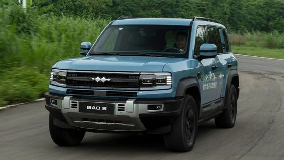 En Yeni Başlatılan BYD Leopard FANGCHENGBAO 5 2024 PHEV Elektrikli Araba 4.8s 0-100km/h Hızlandırma 125km CLTC Yeni EV CAR