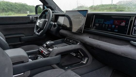 En Yeni Başlatılan BYD Leopard FANGCHENGBAO 5 2024 PHEV Elektrikli Araba 4.8s 0-100km/h Hızlandırma 125km CLTC Yeni EV CAR