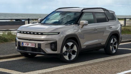 En Yeni Saf Elektrikli Araç KGM Torres EVS 109mph En yüksek hız 152kw 207PS Maksimum Güç Hazır Gidin Saf Elektrikli Araç