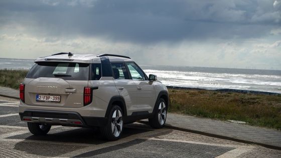 En Yeni Saf Elektrikli Araç KGM Torres EVS 109mph En yüksek hız 152kw 207PS Maksimum Güç Hazır Gidin Saf Elektrikli Araç