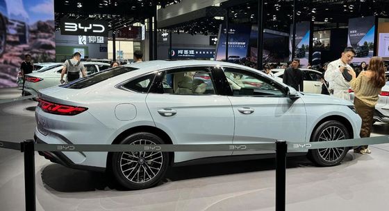 Ön Satış 2024 BYD Qinn L DM-i 80km Elektrikli Araç Yakında Hybrid Araba 1.5T 101ps L4 Yeni Engergy Aracı