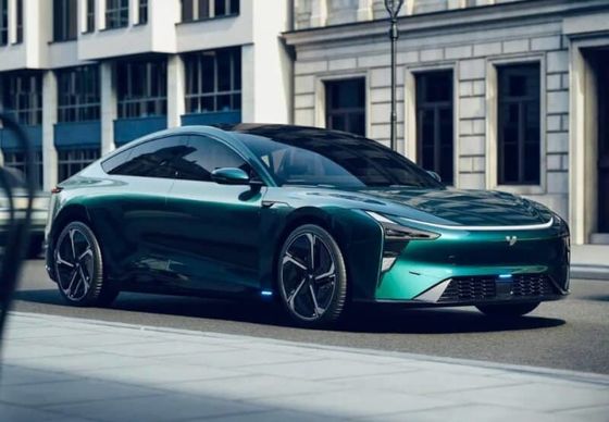 En sıcak Pekin Otomobil Gösterişi Jiyue07 200kw Motor Gücü 27w;S 200km/h'de en yüksek hızla saf elektrikli araba