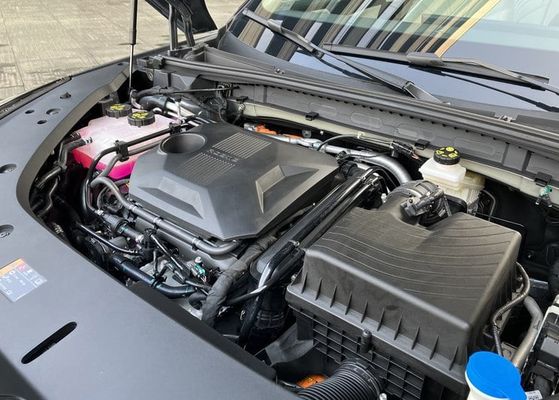 En yeni Saic Roewe D5X DMH PHEV 1.5 litrelik turbo motor ve 110kw/235N.m güçte tek bir elektrikli motor