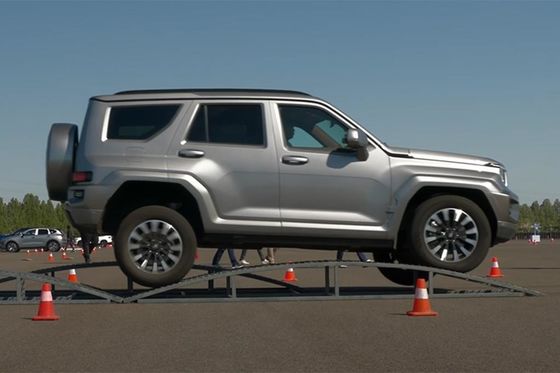 GWM TANK Lüks Off road SUV PHEV AWD Sürüş treni 190km/h En yüksek hız 3.0t 360PS V6 Motoru ve 0.4h Hızlı şarj süresi