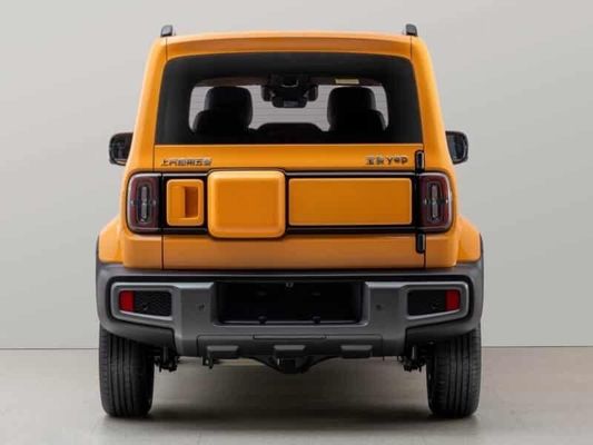 2024 tam crossover BAOJUN YEP EV 303km CLTC 28.1batarya 75kw motorlu ve maksimum hız 100km/h'ye kadar 3 veya 5kapı mevcut