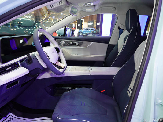 172km'lik en yüksek hız ve 150kw'lık motor gücü ile iyi satılıyor.