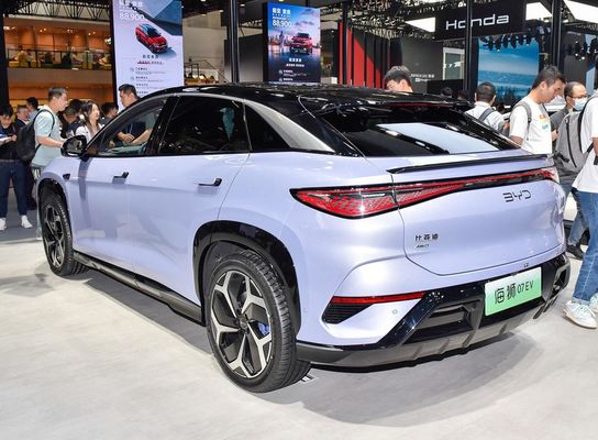 Yeni PURE Elektrikli araç BYD Sea lion 07 BYD e-platformu 3.0 EV mimarisine sahip 210km/h en yüksek hız ve 231P.s motor gücü