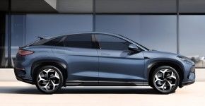 Yeni PURE Elektrikli araç BYD Sea lion 07 BYD e-platformu 3.0 EV mimarisine sahip 210km/h en yüksek hız ve 231P.s motor gücü