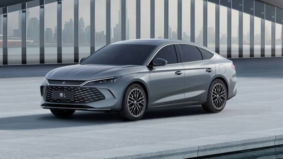 Yeni Hibrit Araç 2024 BYD Qin L Dm-i 1.5T 101Ps.L4 Motoru 218Ps Elektrikli Motor Gücü 180km/h En yüksek hız