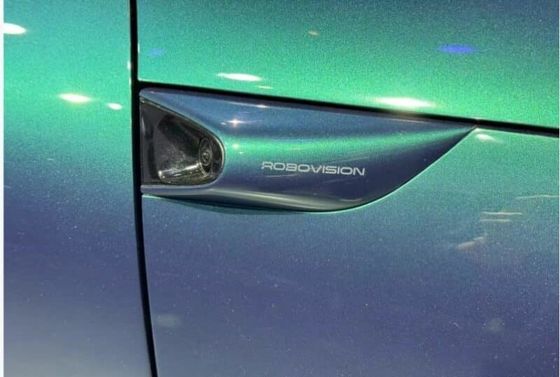 Ön satış Geely&Baidu Ortak Markası Jiyue07 200kw/271P.s motor gücü ile saf elektrikli araç 2WD tahrik sistemi 4 kapılı/5koltuklu