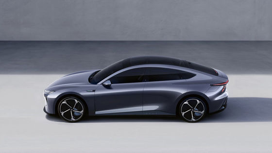 Ön satış Geely&Baidu Ortak Markası Jiyue07 200kw/271P.s motor gücü ile saf elektrikli araç 2WD tahrik sistemi 4 kapılı/5koltuklu