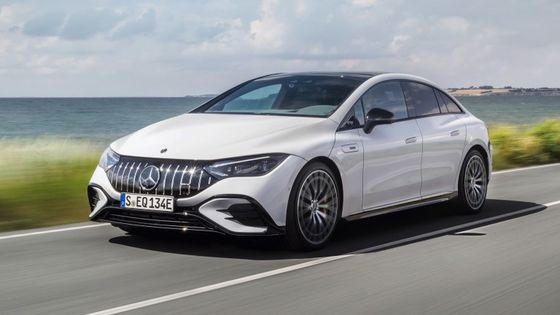 Süper uzun menzilli elektrikli araç Mercedes-Benz EQE AMG 53 4MATIC + 460kw/625P.s motor gücü 220km/h en yüksek hızla