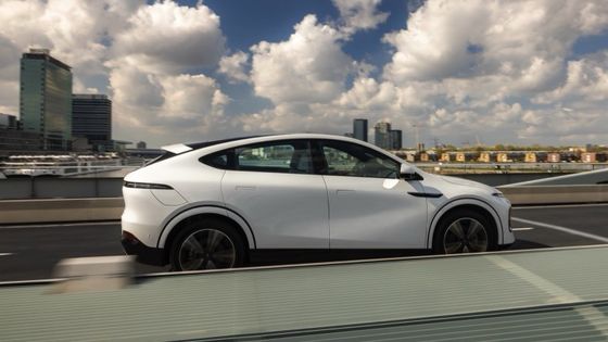 Xpeng G6 RWD Uzun Menzilli Elektrikli Araç SUV EV Elektrikli Araba 210kw motor gücüyle RWD sürüşü ve 490km menzilli