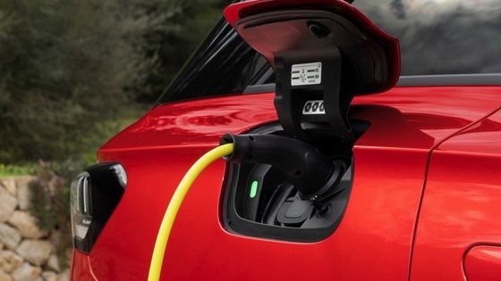 Volkswagen ID 7 Tourer GTX Yeni Motorlu Araç 91kwh 250kw (340P.s) Pil ile Motor gücü 6.0sec Hızlandırma 0-100km/h