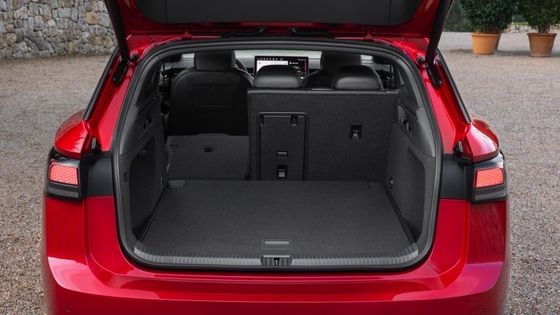 Volkswagen ID 7 Tourer GTX Yeni Motorlu Araç 91kwh 250kw (340P.s) Pil ile Motor gücü 6.0sec Hızlandırma 0-100km/h