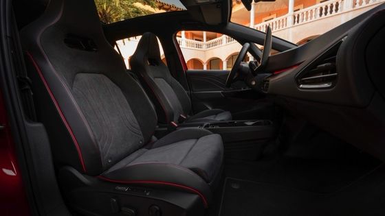 Yeni Mühendislik Aracı Volkswagen ID 3GTX WLTP 600km210kw ((286P.s) Motor gücü 6.0sec Hızlandırma 0-100km/h