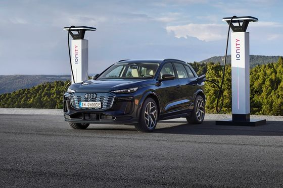 Süper hızlı 270kw şarj ve Audi Q6e-tron'da cömert ekipmanla 285kw güçte saf elektrikli araç