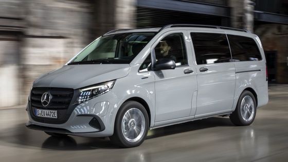 9 Koltuklu EV Mercedes-Benz EVito Tourer Long 201 BHP elektrikli motor ve 90kWh kullanılabilir pil ile