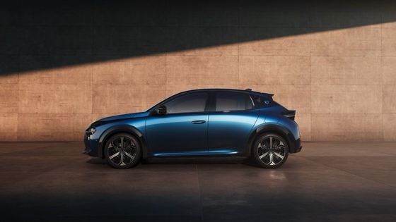 Lancia Ypsilon'un ilk elektrikli arabası, ön motorlu, 154 beygir gücü ve 260 N.m.