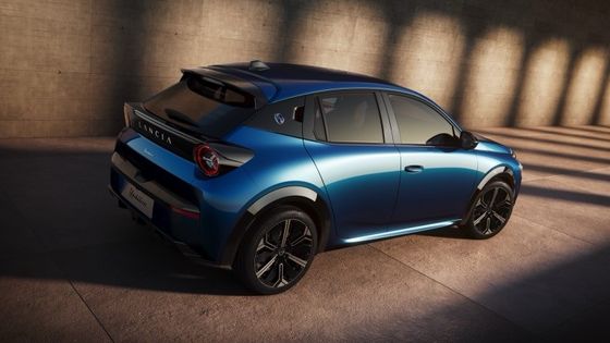 Lancia Ypsilon'un ilk elektrikli arabası, ön motorlu, 154 beygir gücü ve 260 N.m.