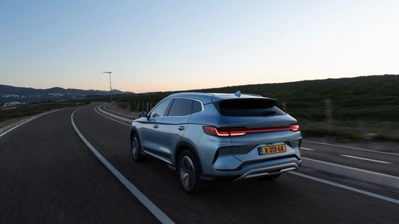 FWD 1.5L Motor BYD SEAL U DM-i PHEV Elektrikli Otomobil Elektrikli Motorlu 18.3kwh Pil Maksimum Gücü 214bhp