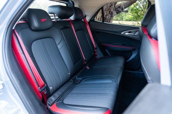 Elektrikli Araçlar 2024 GMW ORA Saf Elektrikli Araba 126kw/171ps Motor Gücü 160km/h En yüksek hız&400kmRANGE