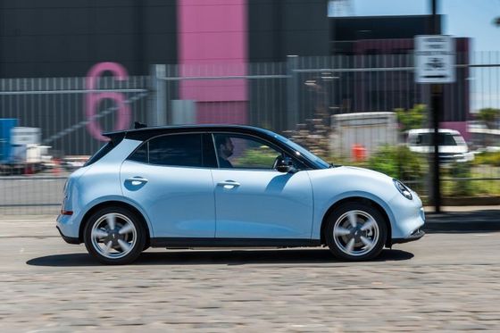 Elektrikli Araçlar 2024 GMW ORA Saf Elektrikli Araba 126kw/171ps Motor Gücü 160km/h En yüksek hız&400kmRANGE