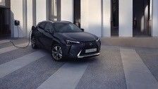 Lexus UX300e 2023 İnceleme, Tüm Elektrikli EV 440km Aralık WLTP 7.5s 0-100km/h Hızlandırma 150kw Güçle Saf Elektrikli Araba