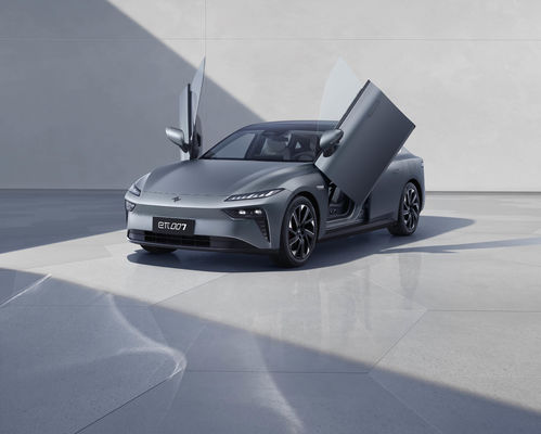 2024 güçlü Dongfeng Eπ 007 200Pro EREV 200km CLTC 160kw motor gücü 310N.m 7.2s 0-100km/h hızlandırma ile tork