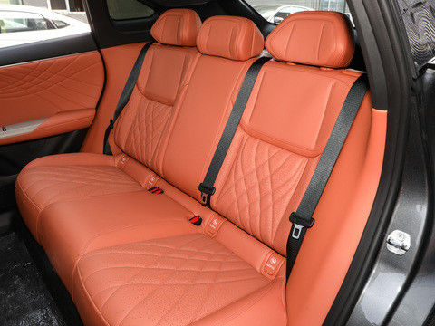 En yeni HUAWEI Sistemi DEEPAL S07 2024 EREV 121km CLTC0.5h Hızlı şarj süresi 175kW Maksimum Güç 320N.m Döngü