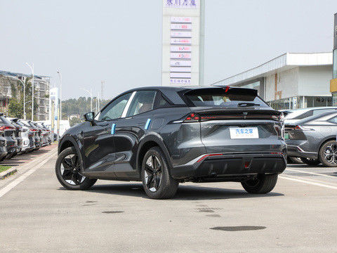 En yeni HUAWEI Sistemi DEEPAL S07 2024 EREV 121km CLTC0.5h Hızlı şarj süresi 175kW Maksimum Güç 320N.m Döngü