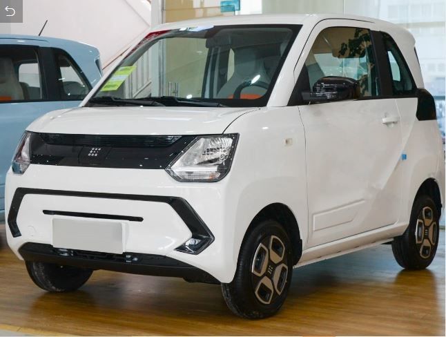 Dongfeng FENGON Mini Elektrikli Arabalar 3 Kapı 4 Koltuk 100km / H Elektrikli SUV Araba