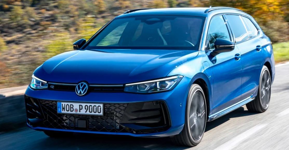 Çok yönlü VW Yeni Volkswagen Passat PHEV 2024 268 bhp ve 400Nmof tork ile,7.4s Hızlandırma